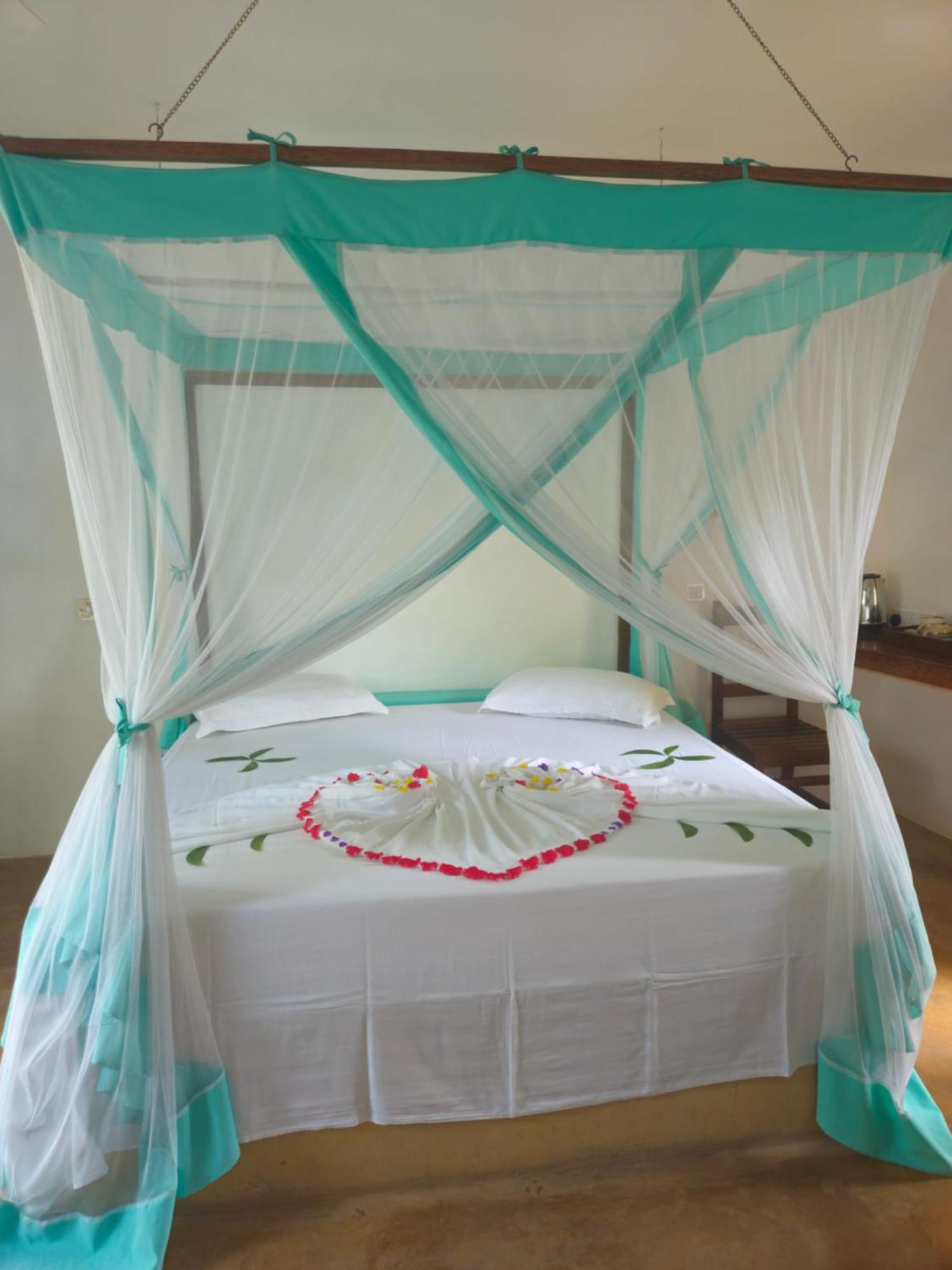 Kiganja Bed & Breakfast Matemwe  Exterior photo