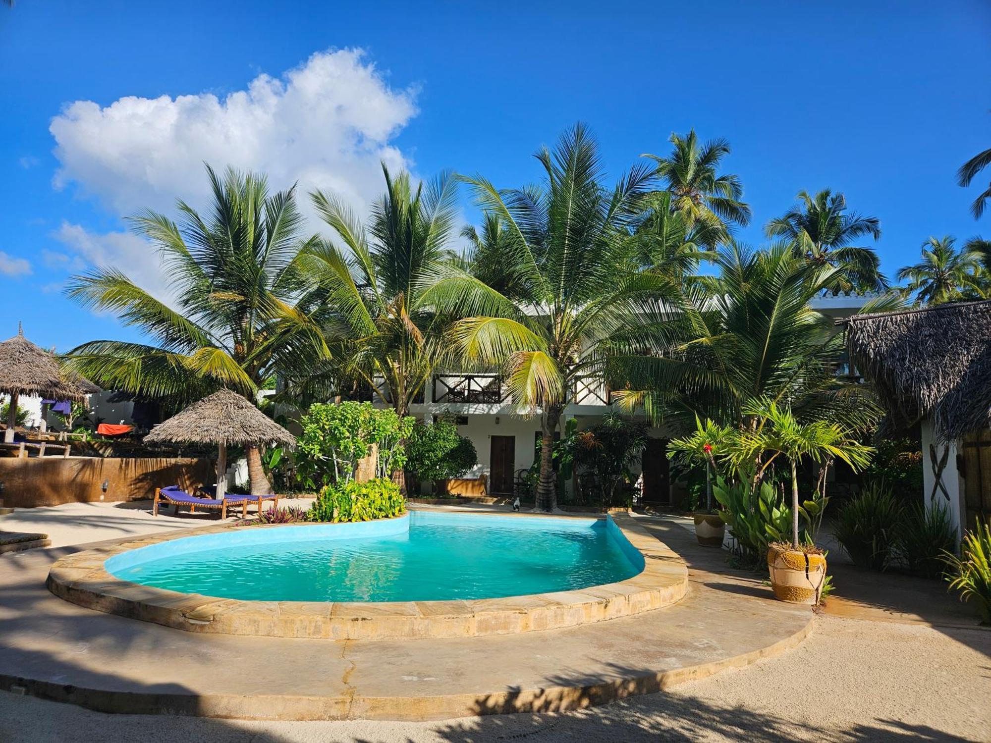 Kiganja Bed & Breakfast Matemwe  Exterior photo