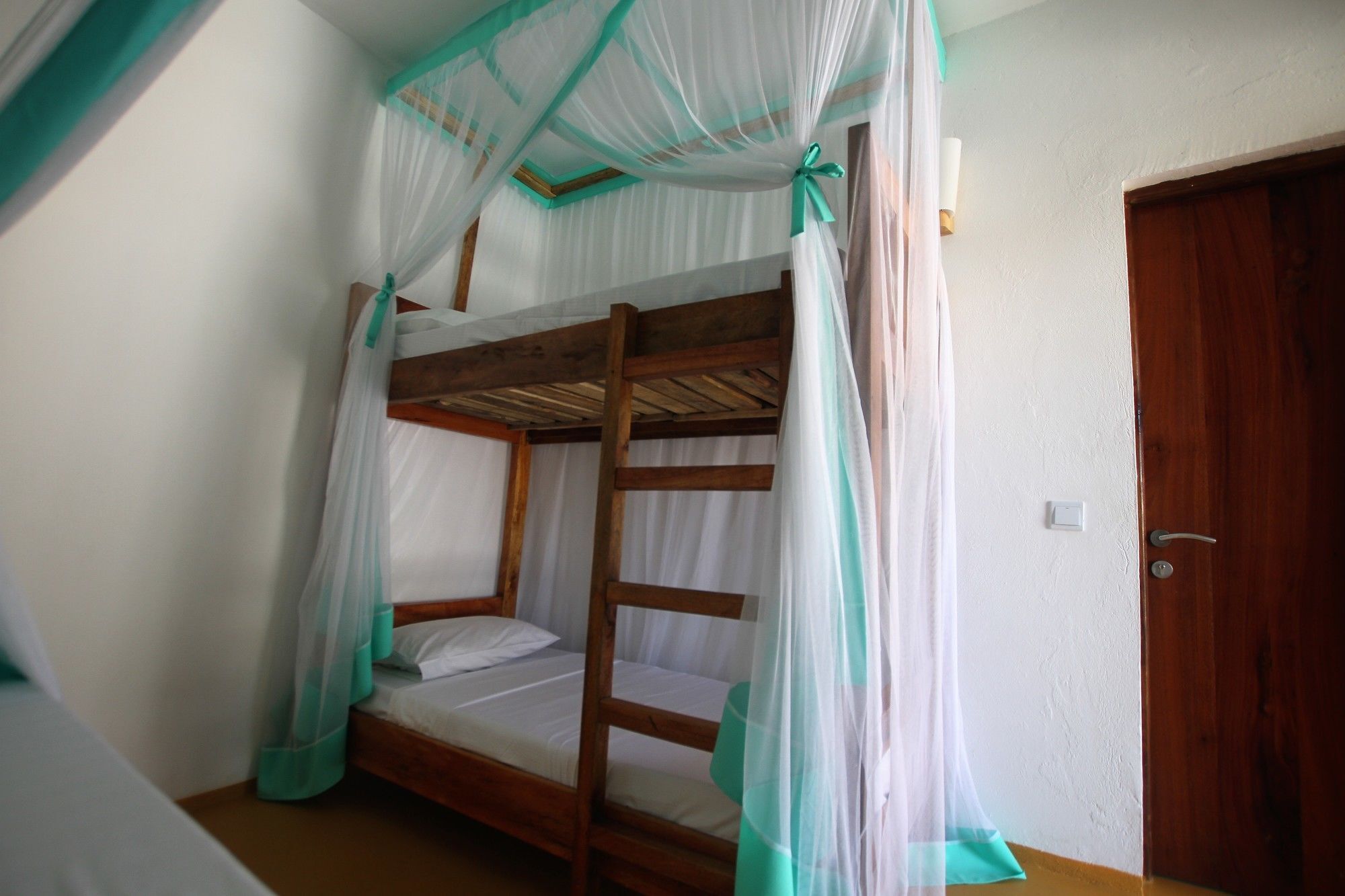 Kiganja Bed & Breakfast Matemwe  Exterior photo